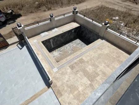 Didim Efeler Mh Zu Verkaufen 4 1 Offene Neue Villa Mit Privatem Pool Garten
