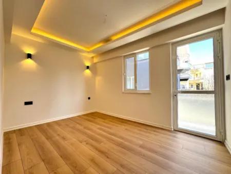 250M 2 1 Separate Kitchen Front Ephe Apartment For Sale In Didim Altinkum