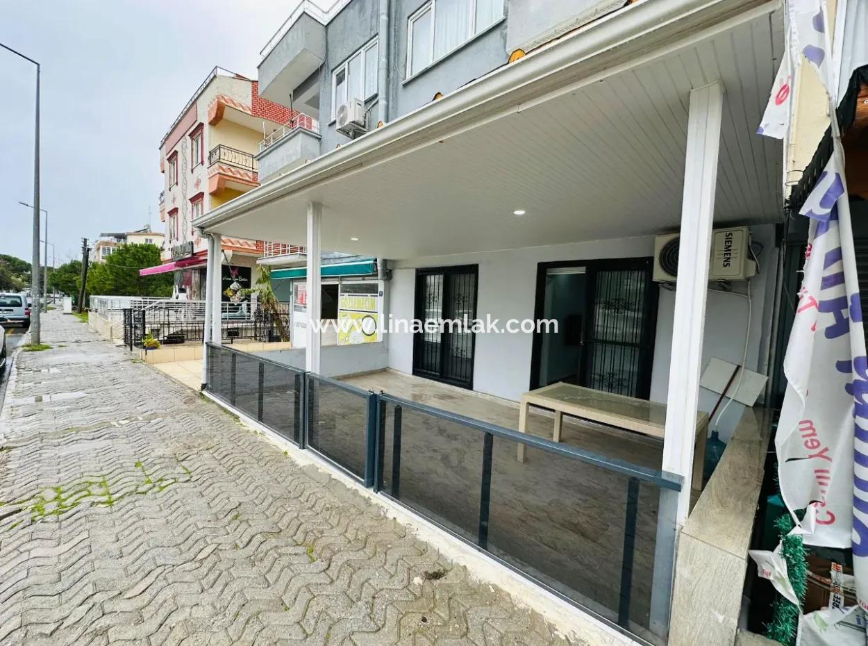 Didim Altınkumda Satılık Ana Yol Üzerinde Ofis Tipi Dükkan