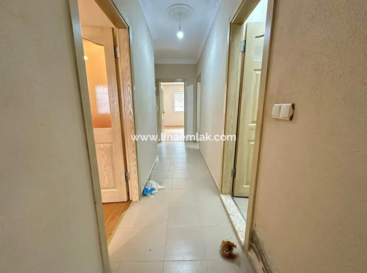 Didim Cumhuriyet Mh Satılık 2+1 Ayrı Mutfak Yüksek Giriş Daire