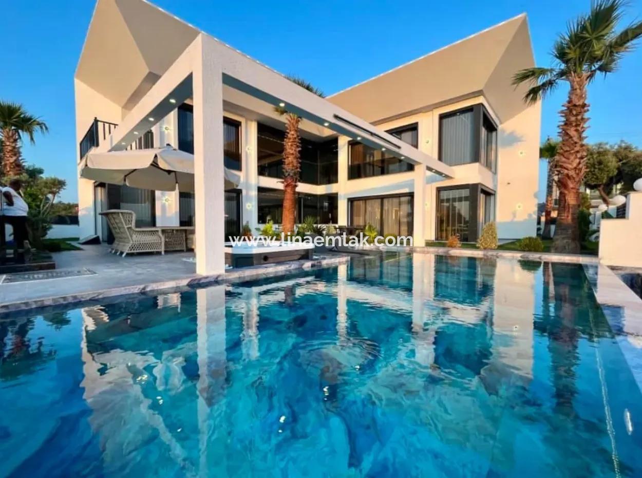Didim Hisar Mh Satılık Full Deniz Manzalı 5+1 Ayrı Mutfak Havuzlu Sıfır Villa