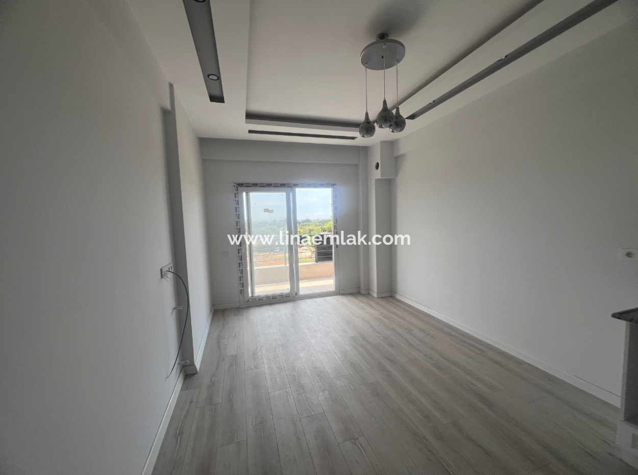 Didim Efeler Nh Satılık Asansörlü 2+1 Açık Mutfak Ön Cephe Geniş Sıfır Daire