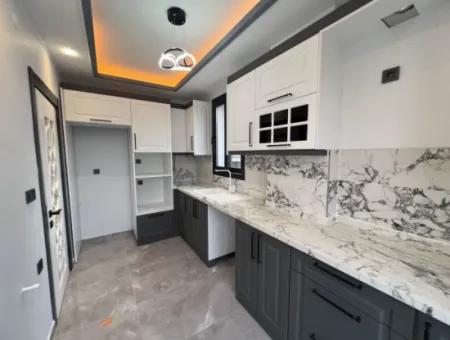 Didim Efeler Mh Satılık Havuzlu 4+1 Ayrı Mutfak Bahçeli Müstakil Sıfır Villa