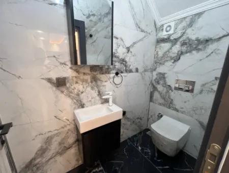 Didim Efeler Mh Satılık Havuzlu 4+1 Ayrı Mutfak Bahçeli Müstakil Sıfır Villa
