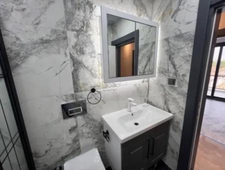 Didim Efeler Mh Satılık Havuzlu 4+1 Ayrı Mutfak Bahçeli Müstakil Sıfır Villa