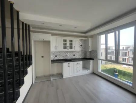 Didim Efeler Mh Satılık Deniz Manzaralı 3+1 Açık Mutfak Bahçeli Sıfır Villa