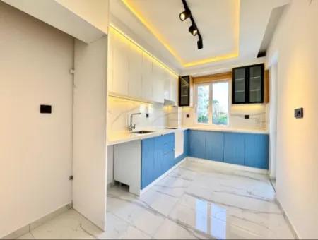 Didim Altınkumda Satılık Denize 250M 2+1 Ayrı Mutfak Ön Ephe Daire