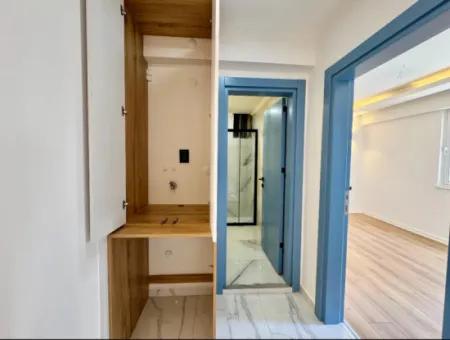Didim Altınkumda Satılık Denize 250M 2+1 Ayrı Mutfak Ön Ephe Daire