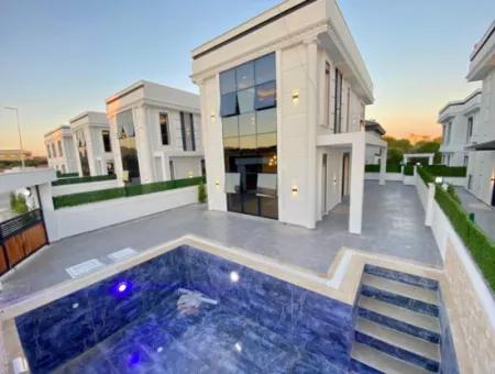 Didim Çamlık Mh Satılık 3+1 Ayrı Mutfak Denize Yakın Müstakil Havuzlu Sıfır Villa