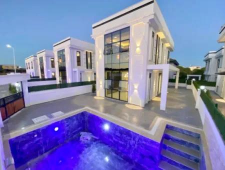 Didim Çamlık Mh Satılık 3+1 Ayrı Mutfak Denize Yakın Müstakil Havuzlu Sıfır Villa
