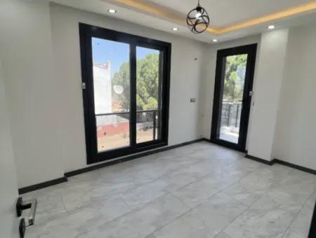 Didim Efeler Mh Satılık Müstakil Havuzlu 4+1 Açık Mutfak Bahçeli Sıfır Villa