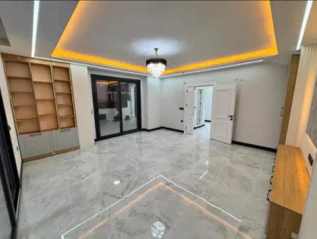 Didim Efeler Mh Satılık Havuzlu & Bahçeli 3+1 Ayrı Mutfak Sıfır Villa