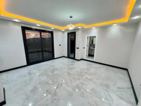 Didim Efeler Mh Satılık Havuzlu & Bahçeli 3+1 Ayrı Mutfak Sıfır Villa