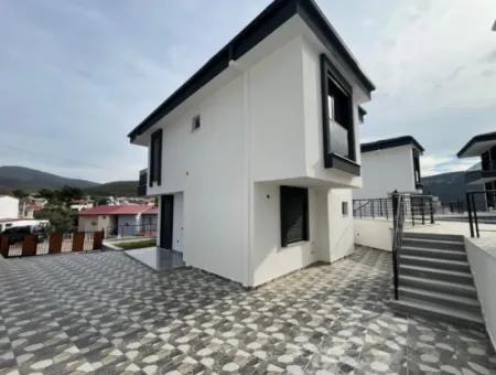 Didim Akbük Mh Satılık Deniz Manzaralı 4+1 Açık Mutfak Havuzlu Sıfır Villa