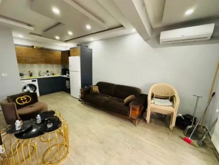 Didim Altınkumda Satılık Ana Yol Üzerinde Ofis Tipi Dükkan