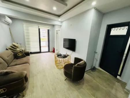 Didim Altınkumda Satılık Ana Yol Üzerinde Ofis Tipi Dükkan