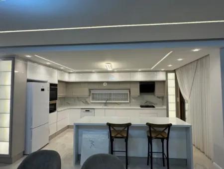 Didim Akbük Mh Satılık Denize Çok Yakın 4+1 Ayrı Mutfak Havuzlu Sıfır Villa