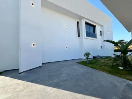 Didim Hisar Mh Satılık Full Deniz Manzalı 5+1 Ayrı Mutfak Havuzlu Sıfır Villa