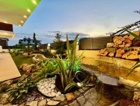 Didim Efeler Mh Satılık 5+1 Müstakil Havuzlu Özel Tasarım Lüx Villa