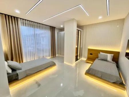 Didim Efeler Mh Satılık 5+1 Müstakil Havuzlu Özel Tasarım Lüx Villa