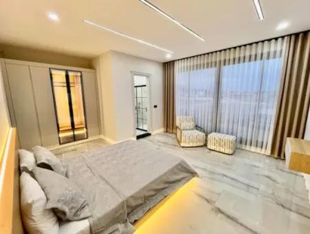 Didim Efeler Mh Satılık 5+1 Müstakil Havuzlu Özel Tasarım Lüx Villa