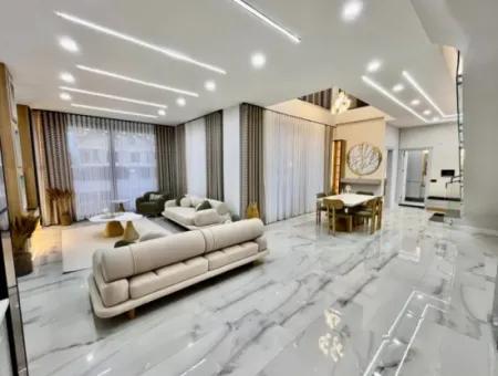 Didim Efeler Mh Satılık 5+1 Müstakil Havuzlu Özel Tasarım Lüx Villa