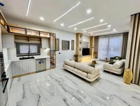 Didim Efeler Mh Satılık 5+1 Müstakil Havuzlu Özel Tasarım Lüx Villa