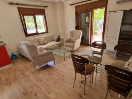 Didim Çamlık Mh Satılık Denize Sıfır 2+1 Açık Mutfak Eşyalı Yüksek Giriş Daire