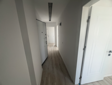 Didim Efeler Nh Satılık Asansörlü 2+1 Açık Mutfak Ön Cephe Geniş Sıfır Daire