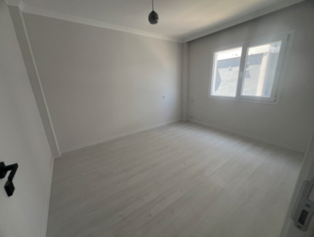 Didim Efeler Mh Satılık Ön Cephe 2+1 Açık Mutfak Asansörlü Sıfır Daire