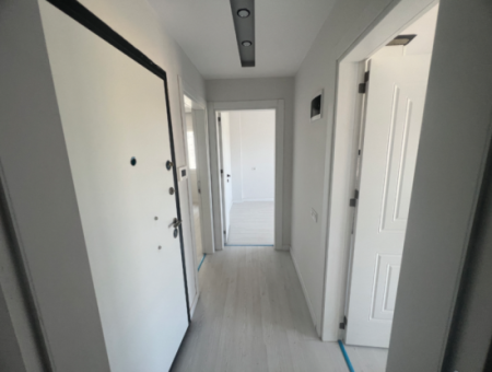 Didim Efeler Mh Satılık Ön Cephe 2+1 Açık Mutfak Asansörlü Sıfır Daire