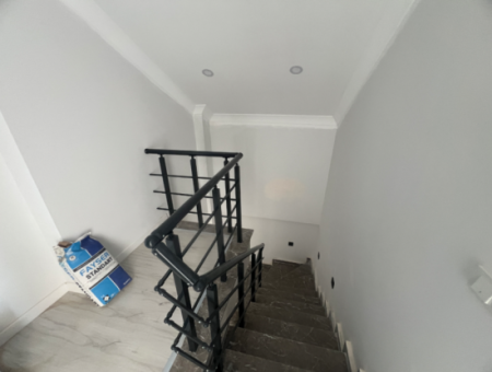 Didim Efeler Mh Satılık Ön Cephe 3+1 Açık Mutfak Sıfır Çatı Dublex